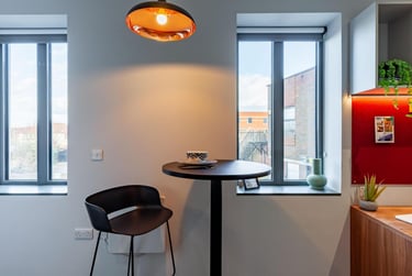 1 bed studio, 40-41 High Street, Englefield Green, Egham, TW209DP - Image 6